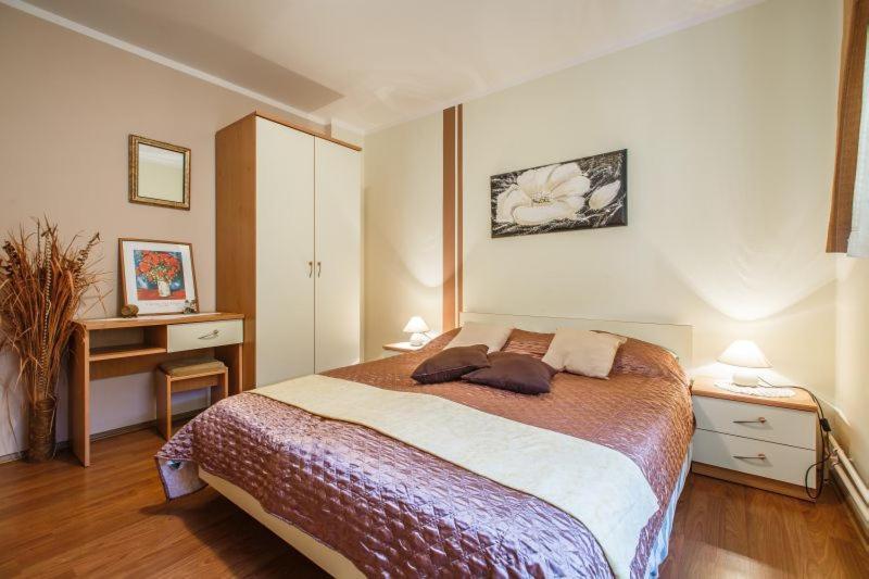 Apartmani Gilda Върсар Екстериор снимка